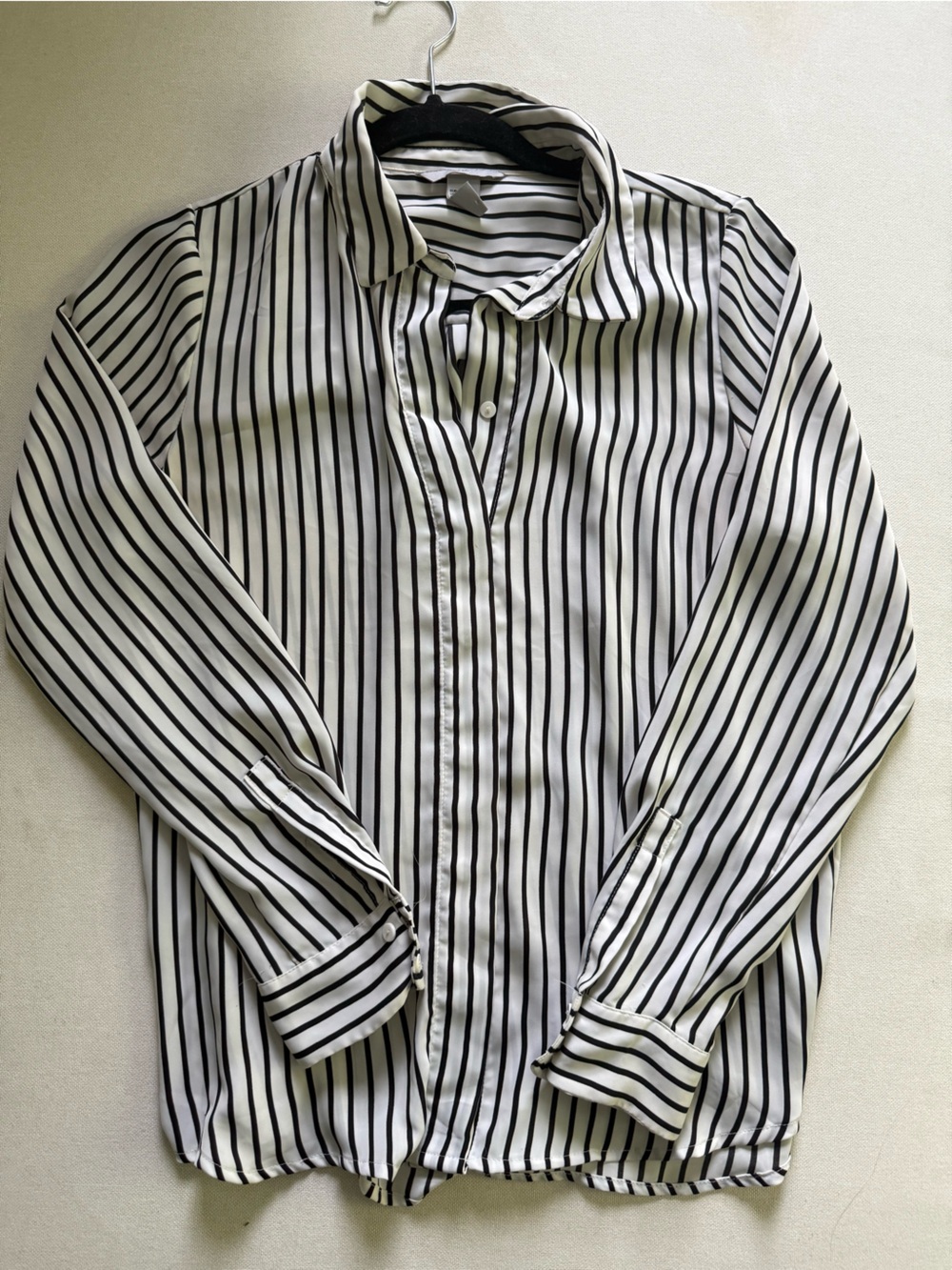 H&M oxford-style button down withVertical Stripes